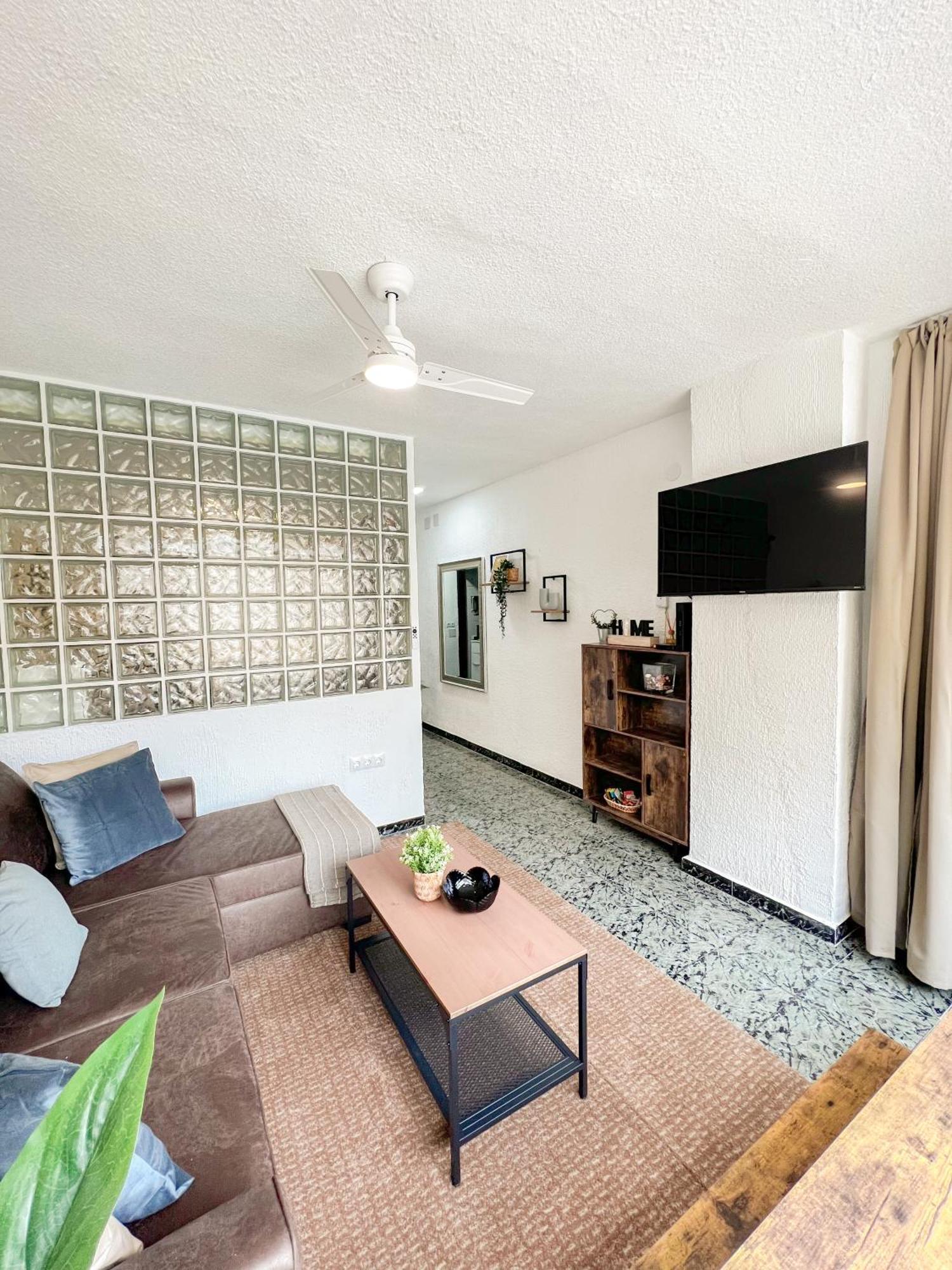 Cozy And Bright Flat With Pool Apartment Torremolinos Exterior foto
